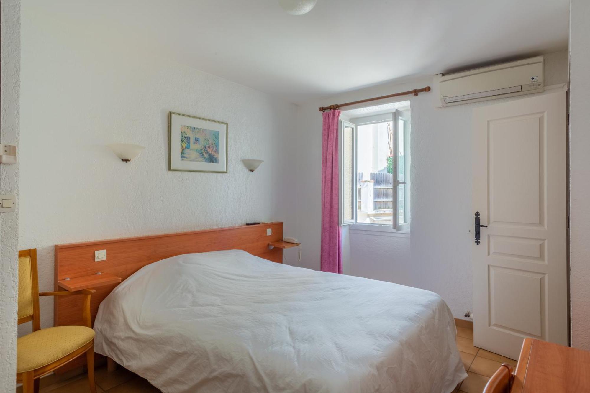 Logis Hotel Beausejour Berre-des-Alpes Dış mekan fotoğraf